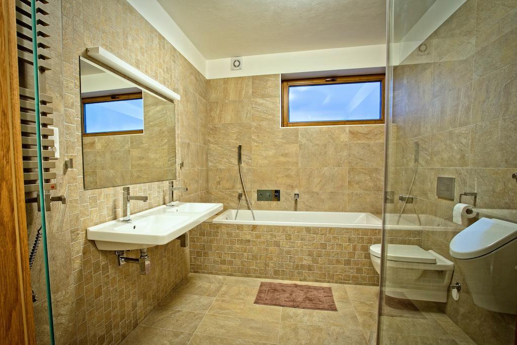 Vinarsky Penzion Strachotice Room photo